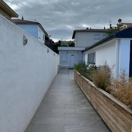 Beau Studio Independant A15Mn De La Plage, Proche De Toute Commodite Béziers Exterior foto