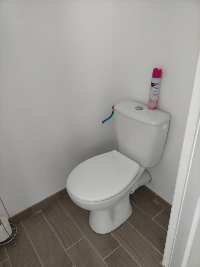 Beau Independant A15mn De La Plage, Proche De Toute Commodite