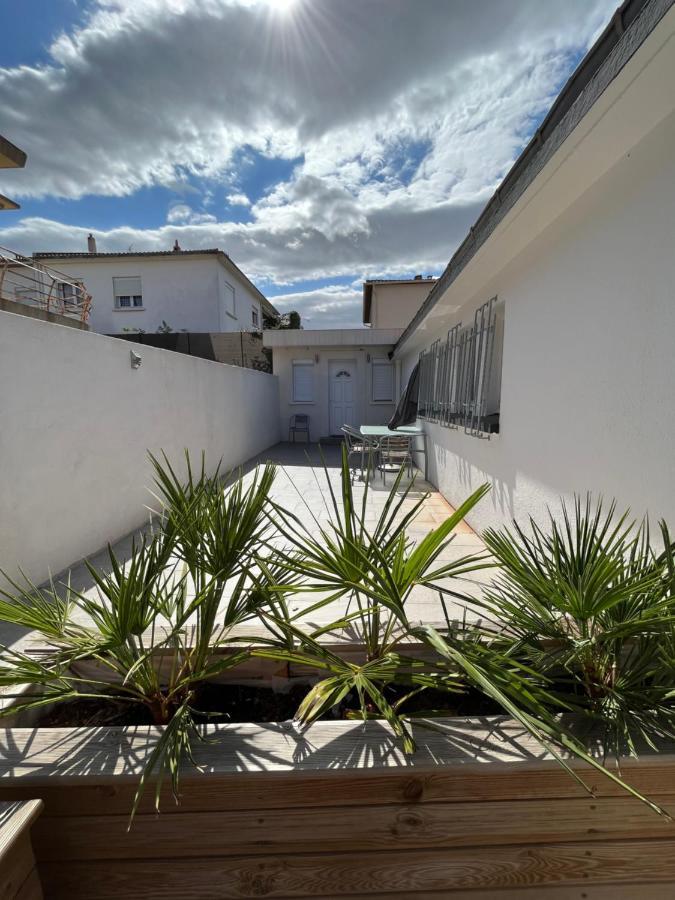 Beau Independant A15mn De La Plage, Proche De Toute Commodite Apartment *